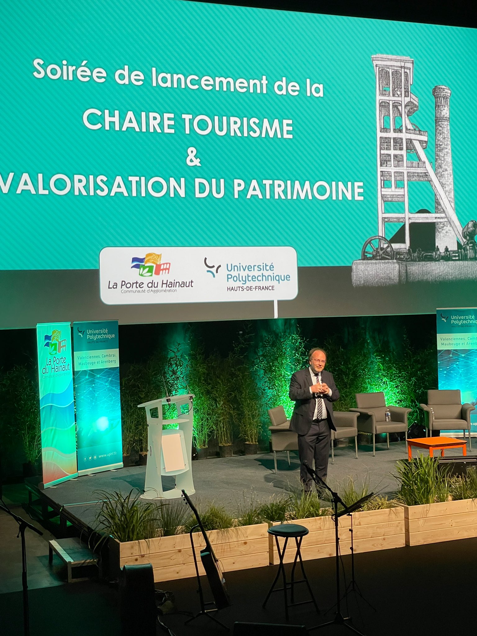 La chaire Tourisme et Valorisation du Patrimoine est un programme de développement d'un tourisme durable et de valorisation du patrimoine de la CAPH.